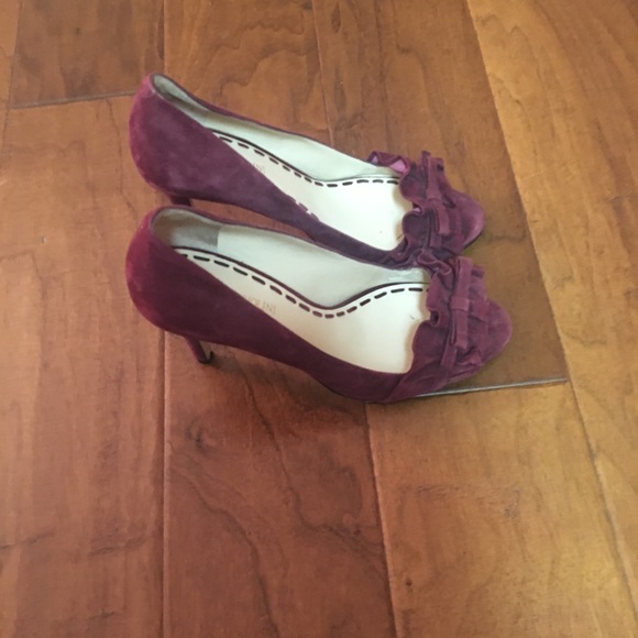 Enzo Angiolini Burgundy heels - Picture 2 of 4